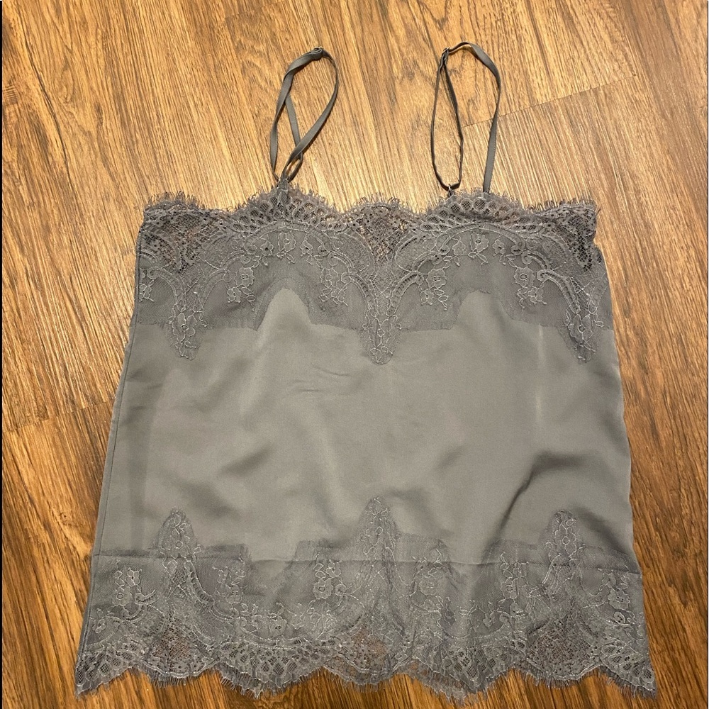 Womens VICIDOLLS Size Medium Lace Top